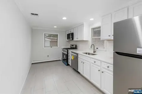 4 Coppola Street Nutley NJ 07110