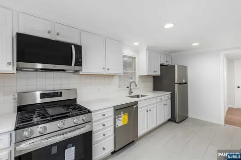 4 Coppola Street Nutley NJ 07110