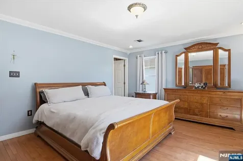 7 Strickland Avenue Little Falls NJ 07424