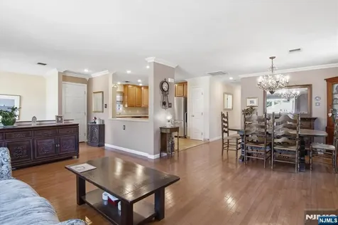 7 Strickland Avenue Little Falls NJ 07424