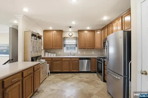 7 Strickland Avenue Little Falls NJ 07424