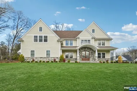 79 Ryerson Avenue Oakland NJ 07436