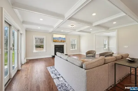 79 Ryerson Avenue Oakland NJ 07436