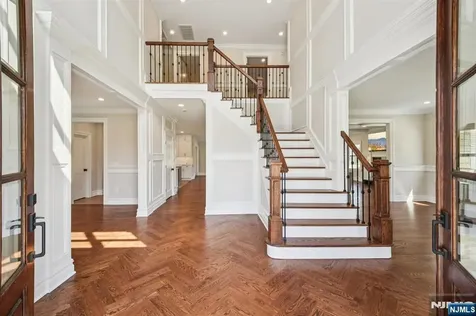 79 Ryerson Avenue Oakland NJ 07436