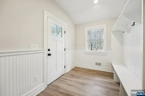 79 Ryerson Avenue Oakland NJ 07436