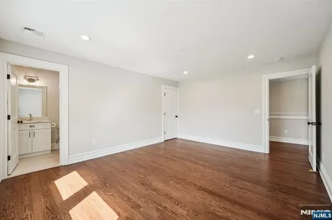 79 Ryerson Avenue Oakland NJ 07436