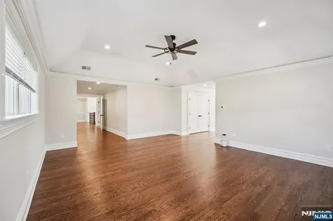 79 Ryerson Avenue Oakland NJ 07436