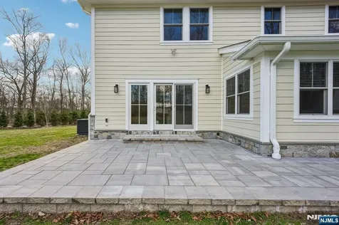 79 Ryerson Avenue Oakland NJ 07436