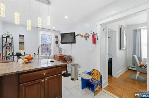 10 Maple Street Garfield NJ 07026
