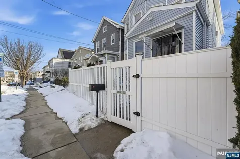 10 Maple Street Garfield NJ 07026