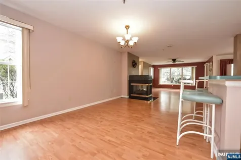 11 Collura Lane Clifton NJ 07012