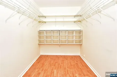 11 Collura Lane Clifton NJ 07012