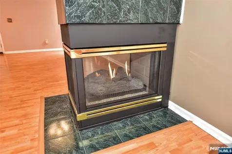 11 Collura Lane Clifton NJ 07012