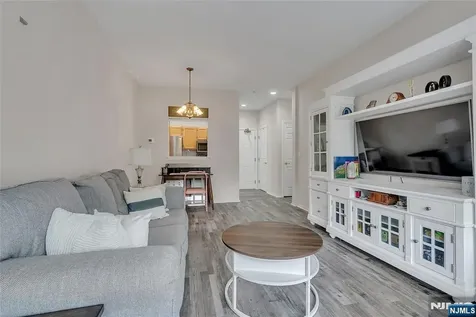 5320 Richmond Road West Milford NJ 07480