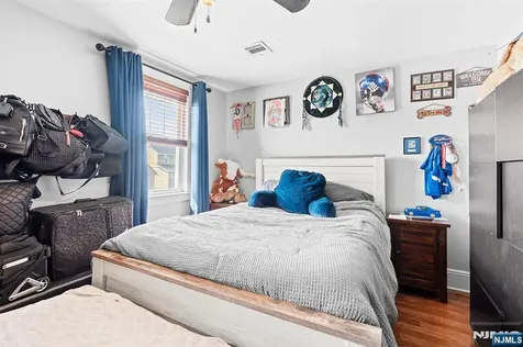 25 Shepherd Kearny NJ 07032