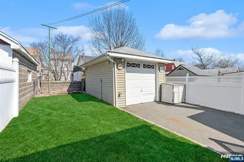 25 Shepherd Kearny NJ 07032