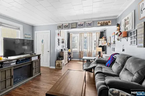 25 Shepherd Kearny NJ 07032