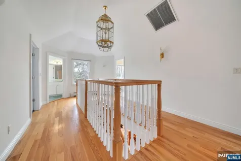 296 Birch Parkway Wyckoff NJ 07481