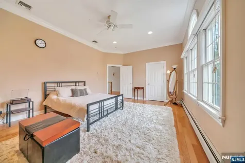 296 Birch Parkway Wyckoff NJ 07481