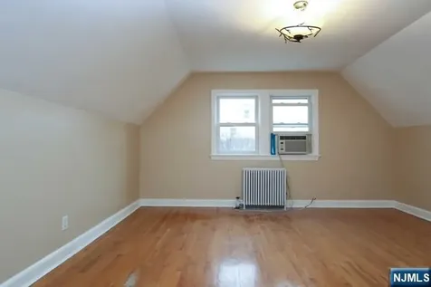 664 Harrington Road Glen Rock NJ 07452
