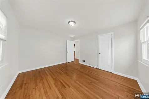 35 7th Avenue Passaic NJ 07055