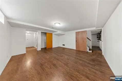 35 7th Avenue Passaic NJ 07055