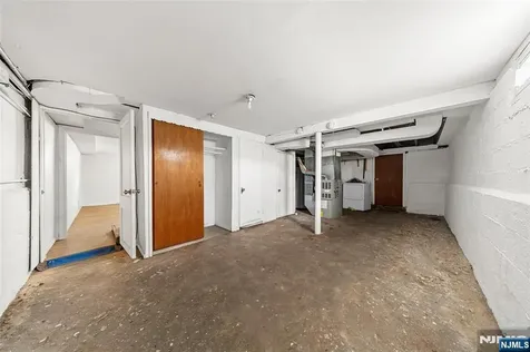 35 7th Avenue Passaic NJ 07055
