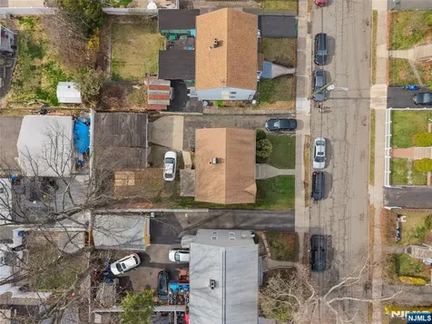 35 7th Avenue Passaic NJ 07055