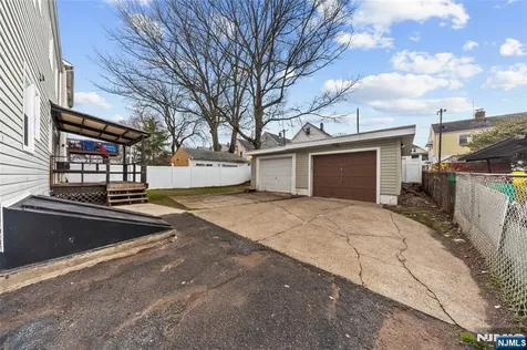 35 7th Avenue Passaic NJ 07055