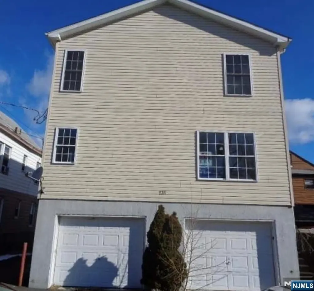 235 Keen Street Paterson NJ 07524