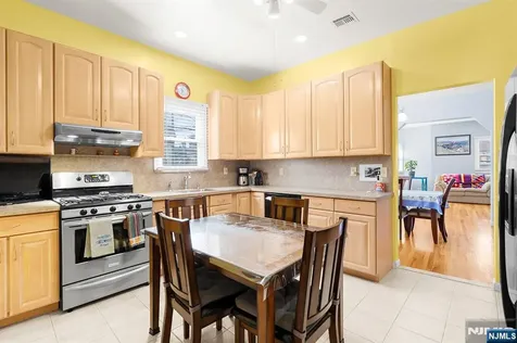 131 Johnston Avenue Kearny NJ 07032