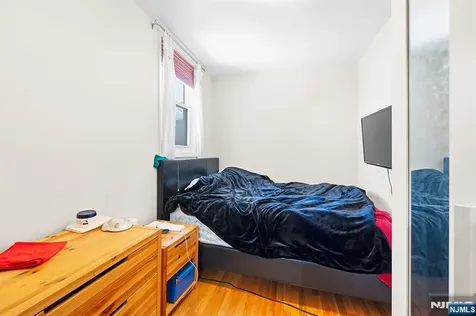 131 Johnston Avenue Kearny NJ 07032