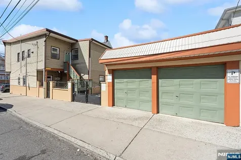 131 Johnston Avenue Kearny NJ 07032