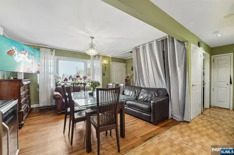 31-18 Norwood Drive Fair Lawn NJ 07410