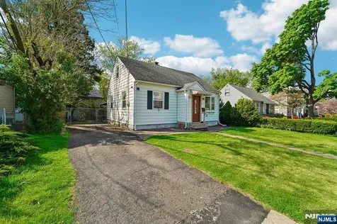 31-18 Norwood Drive Fair Lawn NJ 07410