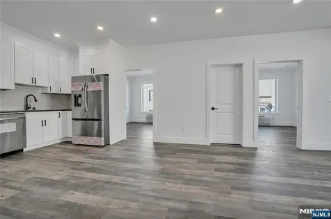 521 10th Street Union City NJ 07087
