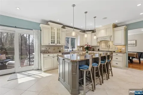 50 Hemlock Drive Paramus NJ 07652