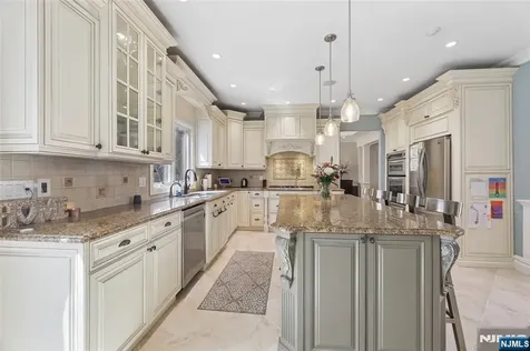 50 Hemlock Drive Paramus NJ 07652