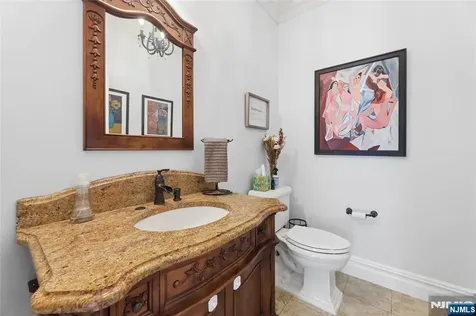 50 Hemlock Drive Paramus NJ 07652