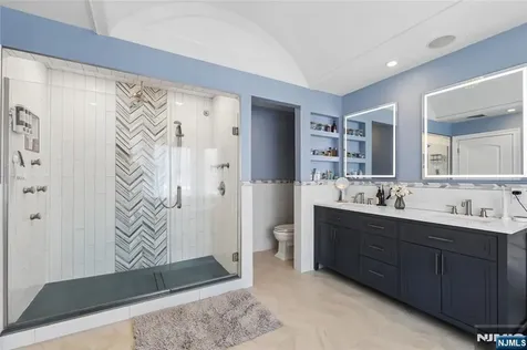 50 Hemlock Drive Paramus NJ 07652
