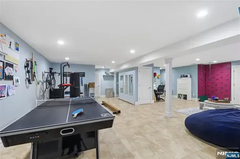 50 Hemlock Drive Paramus NJ 07652