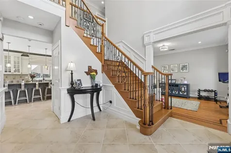 50 Hemlock Drive Paramus NJ 07652
