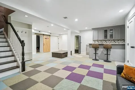 41 Sunset Road Demarest NJ 07627