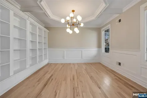 41 Sunset Road Demarest NJ 07627