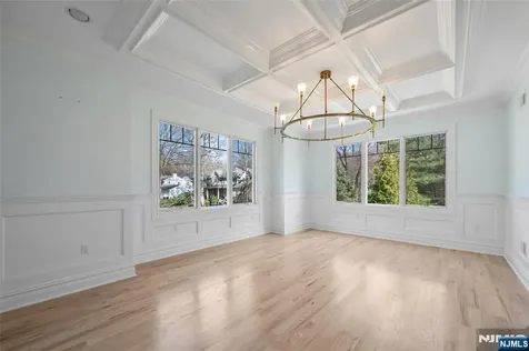 41 Sunset Road Demarest NJ 07627