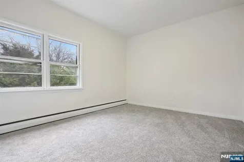 161 Chestnut Street Leonia NJ 07605