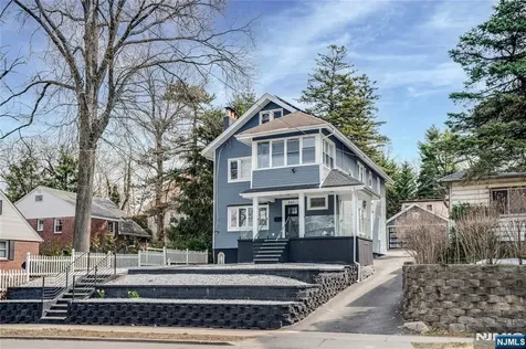 561 Grand Avenue Leonia NJ 07605
