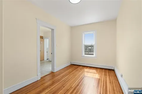 244 Lincoln Avenue Cliffside Park NJ 07010