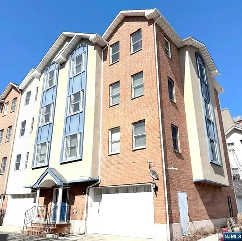 620 38th Street Union City NJ 07087