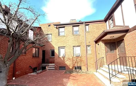 520 Broad Avenue Englewood NJ 07631